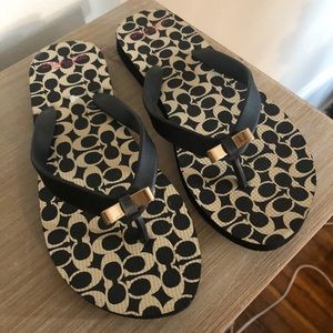 Coach black and white flip flops